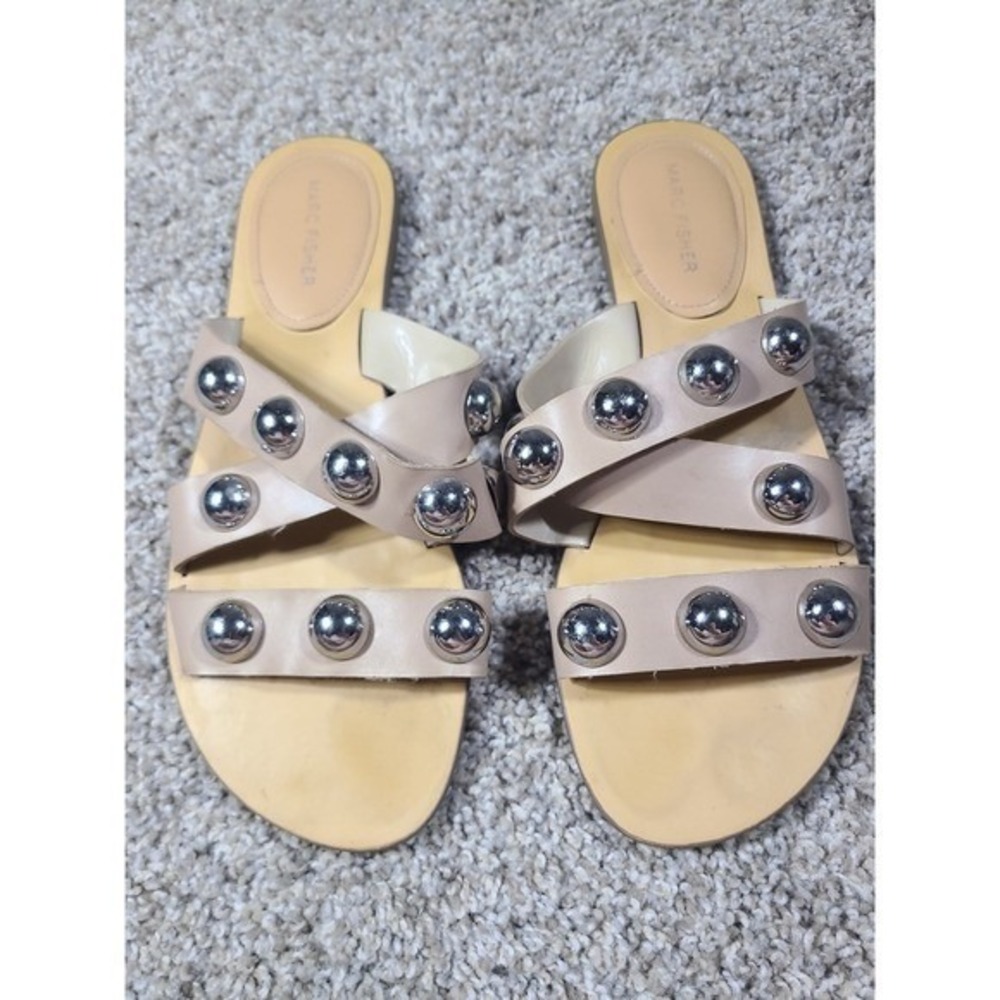 Marc Fisher Bryte Flat Sandals women's 9.5